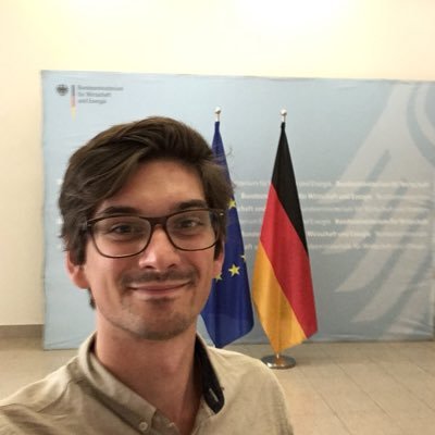 Profile Picture of Toby Bernstein (@TobiasBernstein) on Twitter