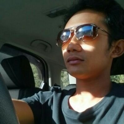 Profile Picture of Randy Row (@randy_row) on Twitter