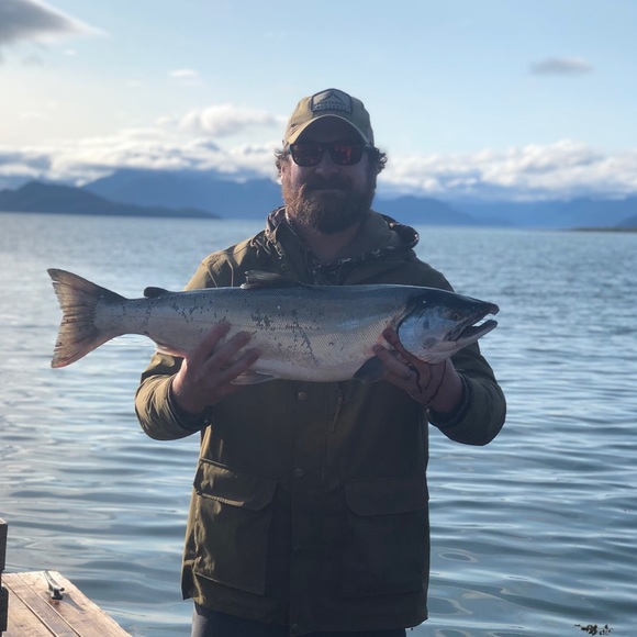 Profile Picture of Daniel Terbeek (@dgterbeek) on Poshmark