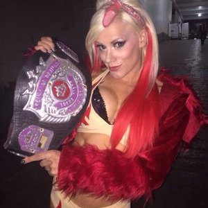 Profile Picture of Jenna Casey (@TheJennaCasey) on Twitter