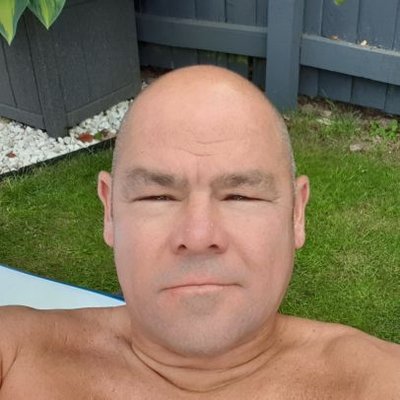 Profile Picture of Ian Ward (@63xBigger) on Twitter