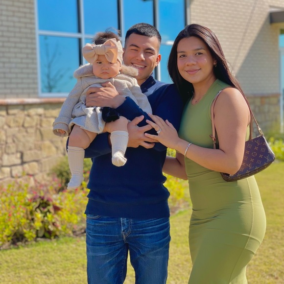 Profile Picture of Odette Rodriguez (@odetterodzzz) on Poshmark