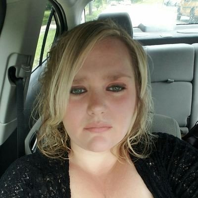 Profile Picture of Nichole Sims (@nicholemsims) on Twitter