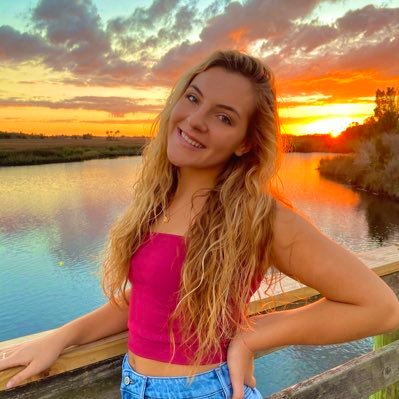 Profile Picture of Kaylee 💗 (@KayleePizzano) on Twitter