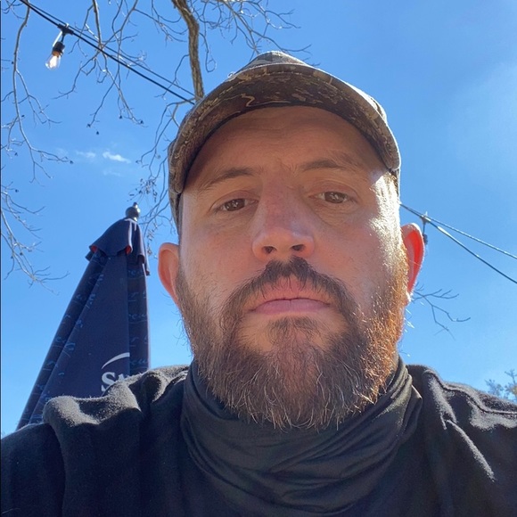 Thomas Patrick - Poshmark Profile Picture of Thomas Patrick (@thomaspatric726) on Poshmark