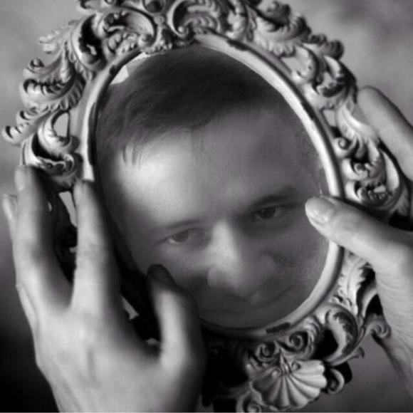 Profile Picture of Adam Arrington (@adama246) on Poshmark