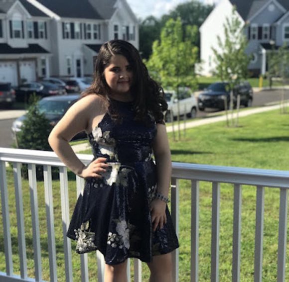 Profile Picture of Yohana Alarcon (@yohanaalarcon0) on Poshmark