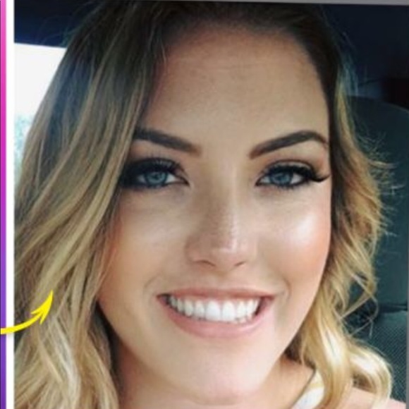 Profile Picture of Kelsie Snyder (@kelsie_snyder) on Poshmark