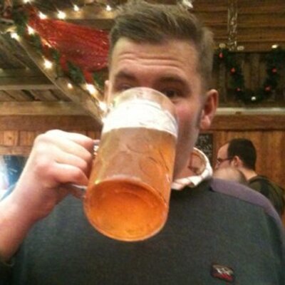 Profile Picture of Les Blackburn (@lordles1979) on Twitter