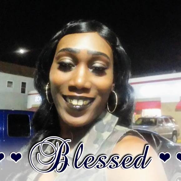 Shantrellbuilt Tolastparker - Poshmark Profile Picture of Shantrellbuilt Tolastparker (@shantrellbuiltt) on Poshmark