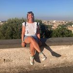 Profile Picture of Isabella Pesce (@isabellapesce) on Instagram