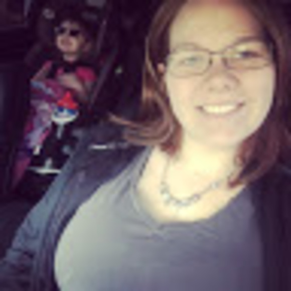 Profile Picture of Ceaira Thibert (@ceairathibert) on Poshmark