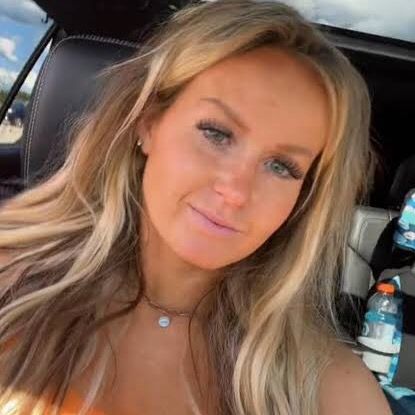 Profile Picture of Janet Hutchison (@janet.hutchison5) on Tiktok