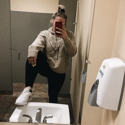 Profile Picture of Alex Morrell (@ringette18) on Twitter