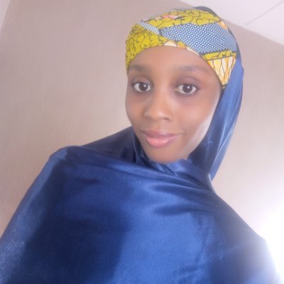 Profile Picture of Fatima Mahmoud (@FatimaZharah) on Twitter
