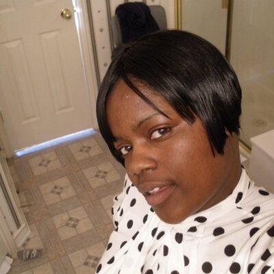 Profile Picture of Jennifer James (@cortneyjames68) on Twitter