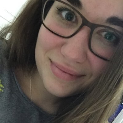 Profile Picture of Giselle Bezanson (@giselle_arissa) on Twitter