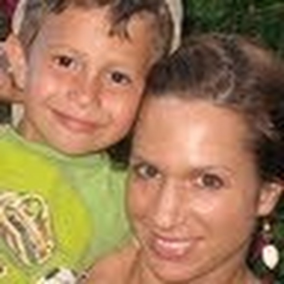 Profile Picture of Jessica Rippel (@jemeri) on Poshmark