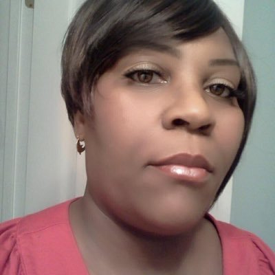 Profile Picture of Carolyn Lyles (@LylesCarolyn) on Twitter