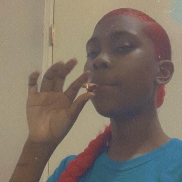 Profile Picture of Shakera Campbell (@campbel123) on Poshmark