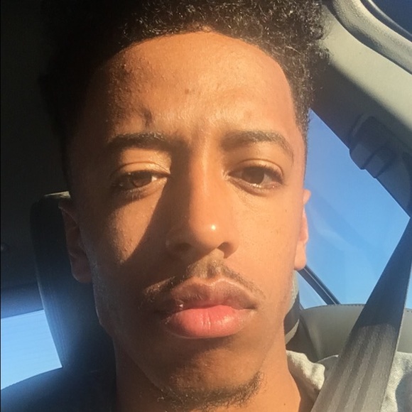 Profile Picture of Justin Gaither (@king_jay23) on Poshmark