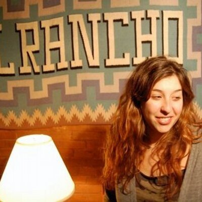 Profile Picture of Mirra Schwartz (@mirraonthewall) on Twitter