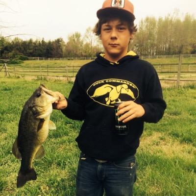 Profile Picture of Hunter Wyrick (@littlehunter03) on Twitter