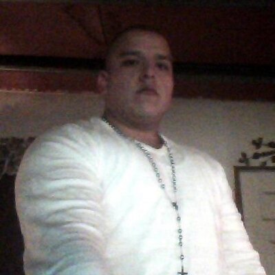 Profile Picture of JONATHAN VILLASENOR (@ELCOMPAQUINCE) on Twitter