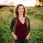 Profile Picture of Megan Gray // Artist & Mother (@megangrayarts) on Instagram