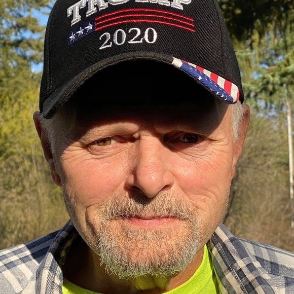 Roxann Jones - Poshmark Profile Picture of Roxann Jones (@rox5ster1) on Poshmark