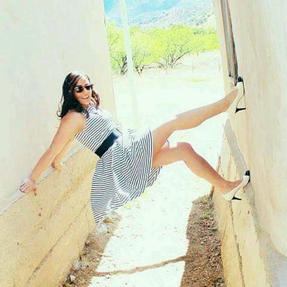 Valerie Bryant - Poshmark Profile Picture of Valerie Bryant (@vdillaha) on Poshmark