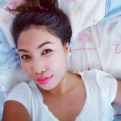Profile Picture of Nadine Chavez (@nheidine) on Twitter
