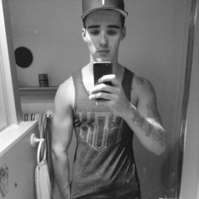 Profile Picture of Kevin Champagne (@KevinChampagn10) on Twitter
