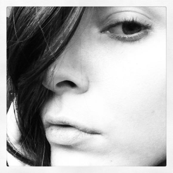 Profile Picture of Erika Bianca (@erikabianca83) on Poshmark