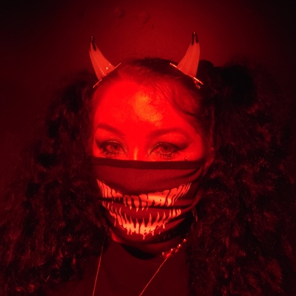 Profile Picture of Freja Solvi (@frejasolvi) on Poshmark