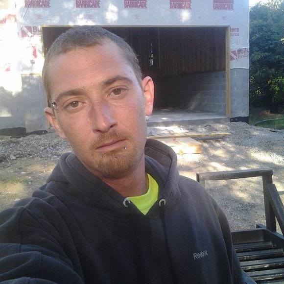 Profile Picture of James Garrett (@james_garrett) on Poshmark