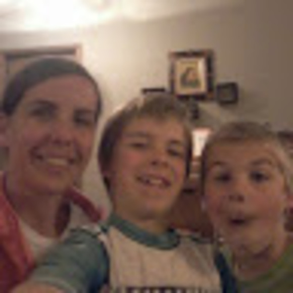 Profile Picture of Meredith Hollcraft (@mere_holl) on Poshmark