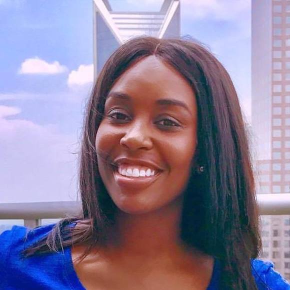 Profile Picture of Tiffany Ellis (@tiffanyellis298) on Poshmark