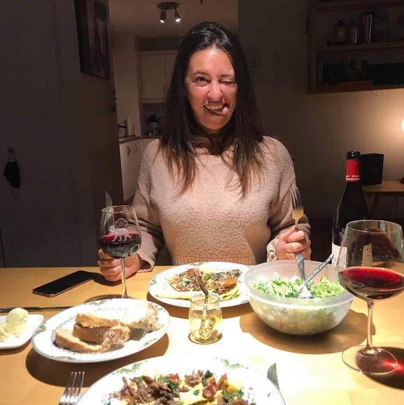 Profile Picture of Vanessa Fallot (@vanessafallot) on Poshmark