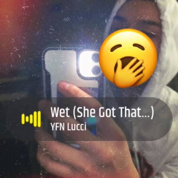 Profile Picture of Dinero Dinero (@dinerodinero732) on Poshmark