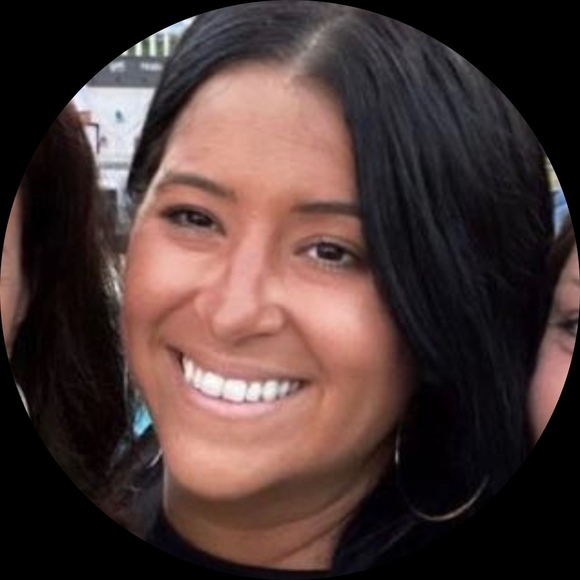 Profile Picture of Jillian Devico (@jcdevico) on Poshmark