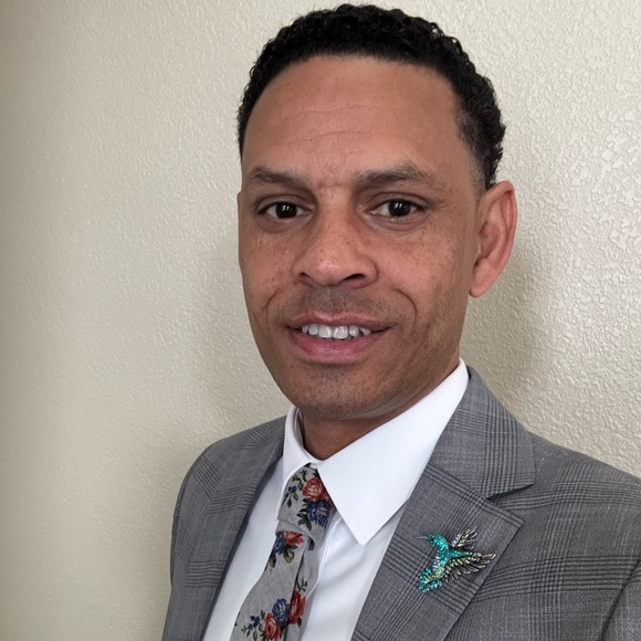 John Berteloot - Poshmark Profile Picture of John Berteloot (@20916jlb) on Poshmark