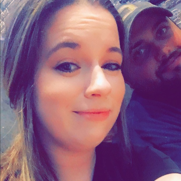 Profile Picture of David Wasilewski (@davewaz) on Poshmark