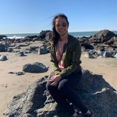 Profile Picture of Lily Zhang (@yilllyyy) on Twitter