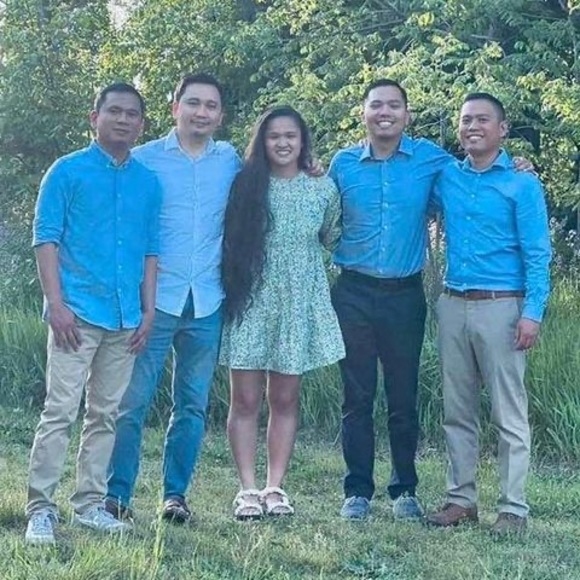 Profile Picture of Jun Agbisit (@docjun730) on Poshmark