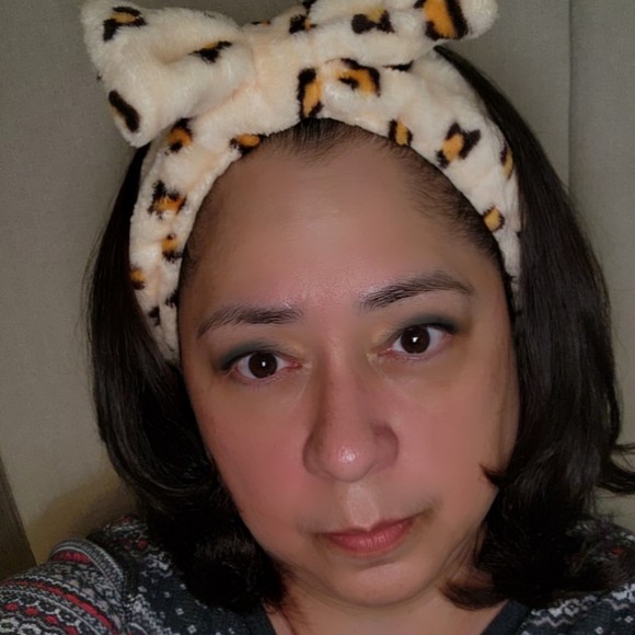 Profile Picture of Christina Aguirre (@aguirrec3) on Poshmark