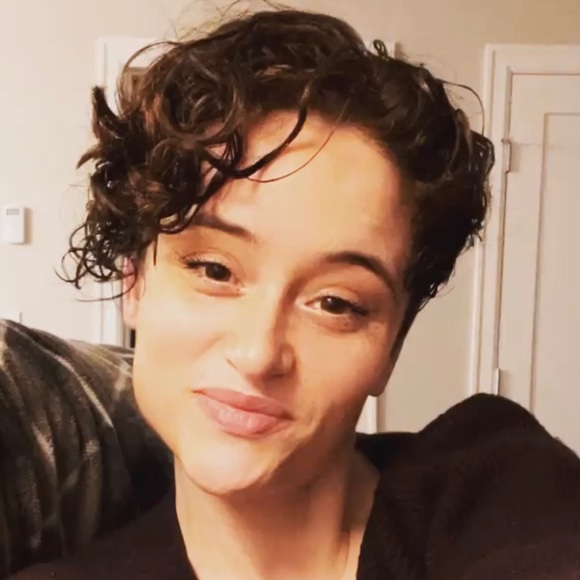 Jessica Trachsel - Poshmark Profile Picture of Jessica Trachsel (@iamjessanick) on Poshmark