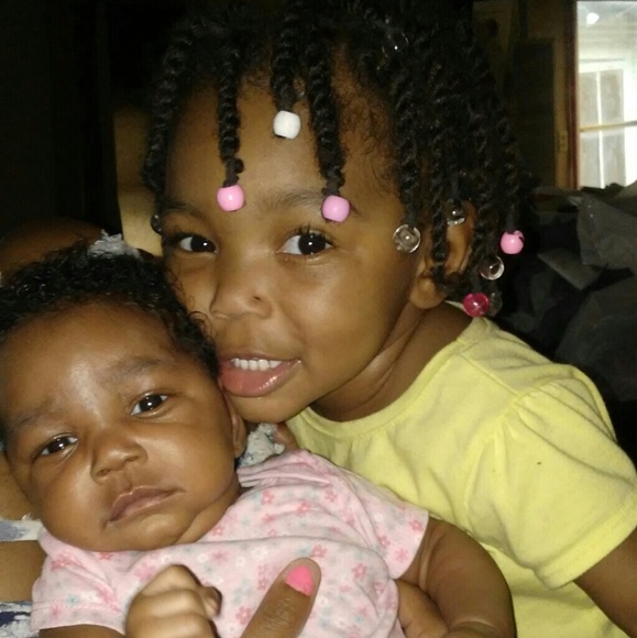 Profile Picture of Denae Roberts (@troopyd) on Poshmark