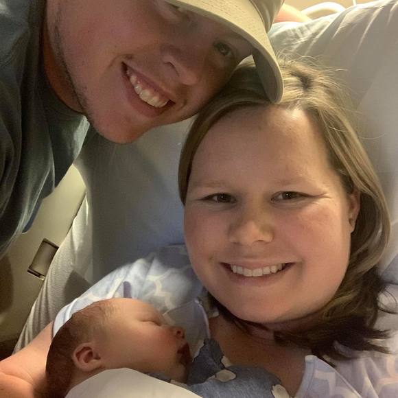 Profile Picture of Nathan Huey (@nathanhuey) on Poshmark