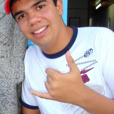 Profile Picture of Humberto Alcântara (@humberto_neto) on Twitter
